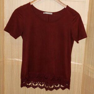 Maurices Womens Dark Red Short Sleeve Suede Feel Top Lace Trim Small